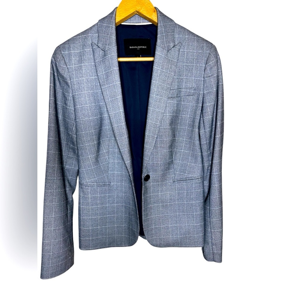 Like‎ New! Banana Republic Blazer Blue Plaid Size 2